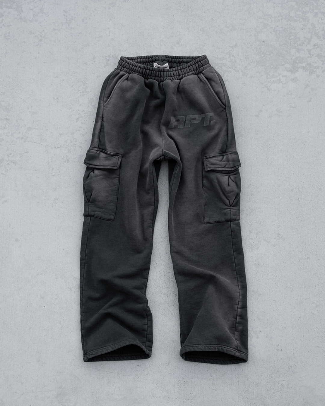 RPT FADED CARGO SWEATPANTS