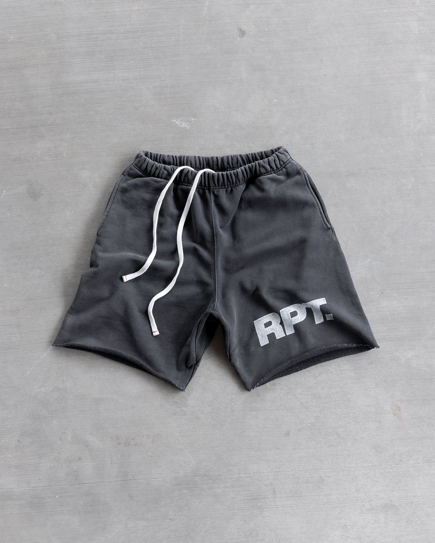 RPT SHORTS GREY WASHED