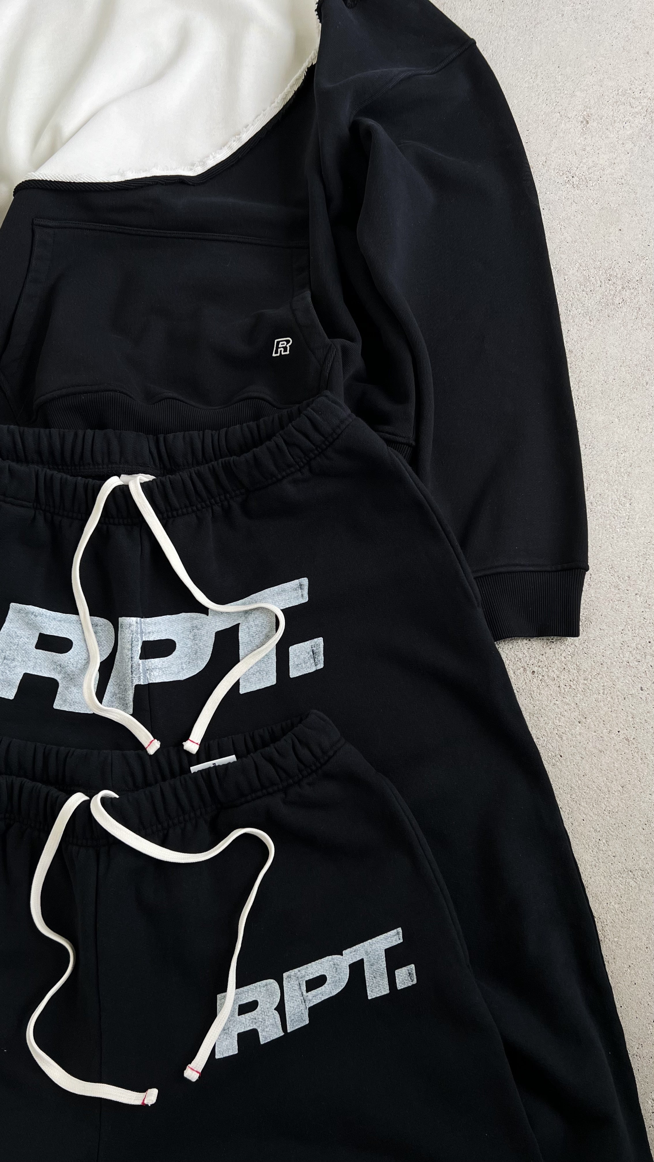 Sweatpants RPT. Small Print